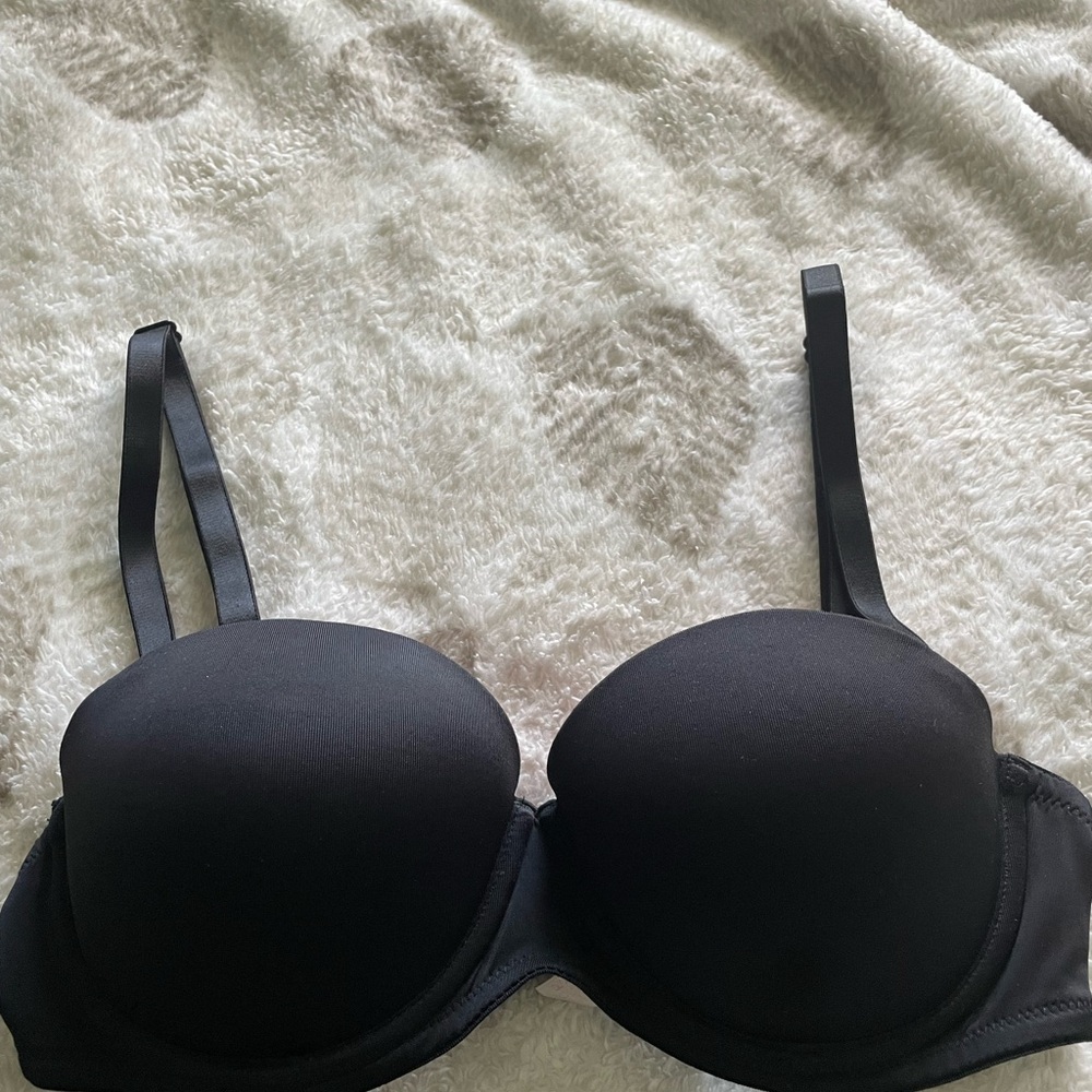 PINK Black Detachable Strap Bra